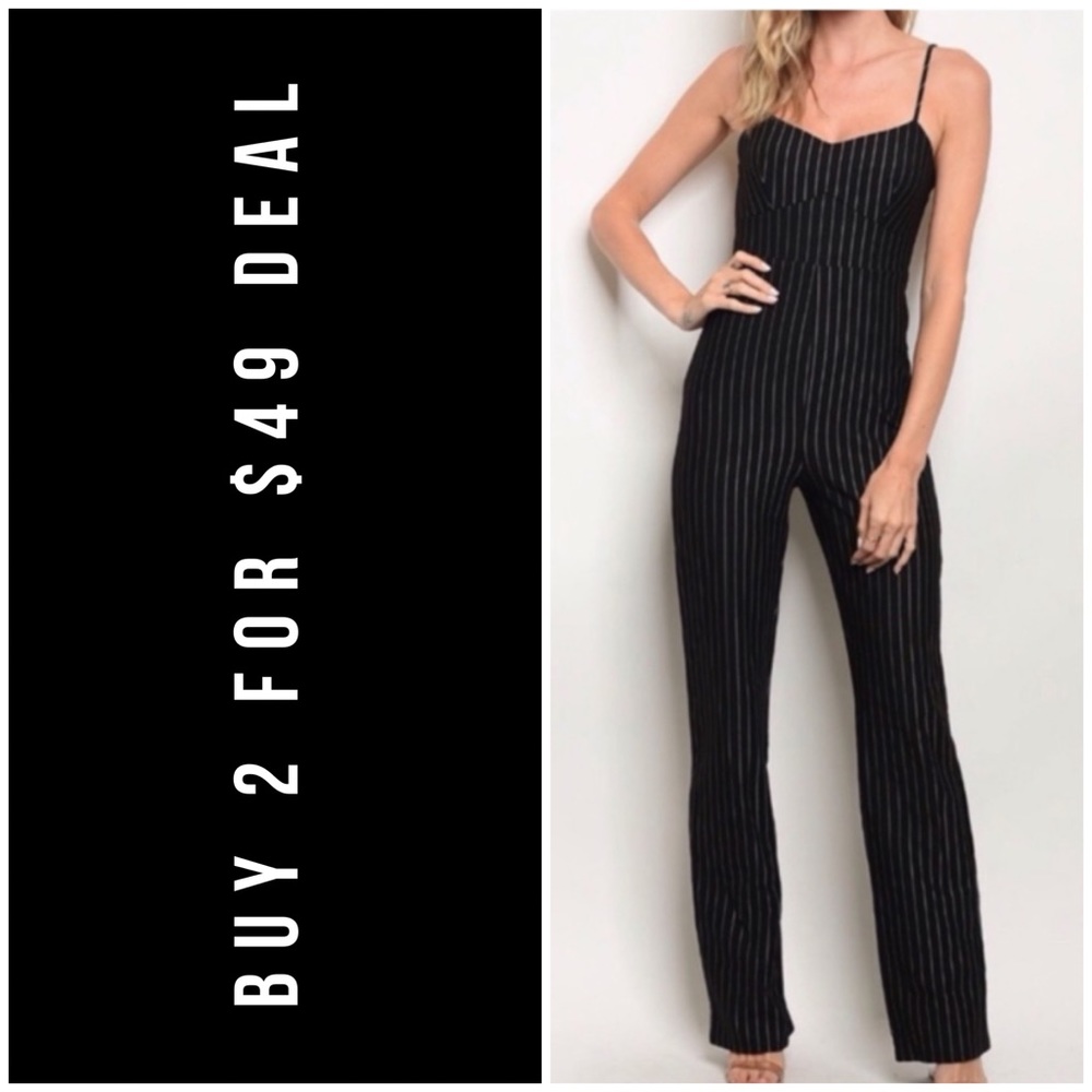 LAST1️⃣//BLACK PINSTRIPED JUMPSUIT